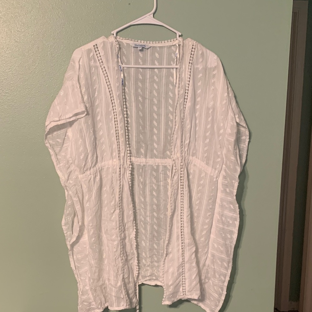 Blue Island White Women's Blouse